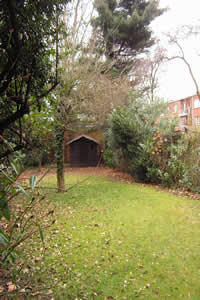 Chambre avec vue sur jardin
